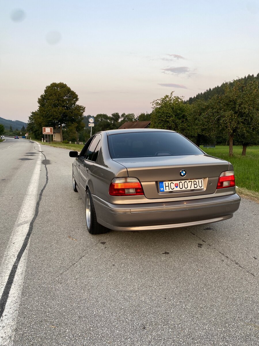 R18 BMW E39 dvojrozmer - 3