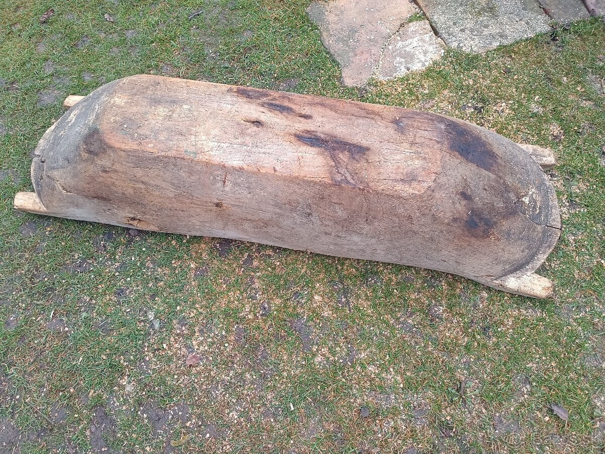 Starodávne drevené koryto - 3