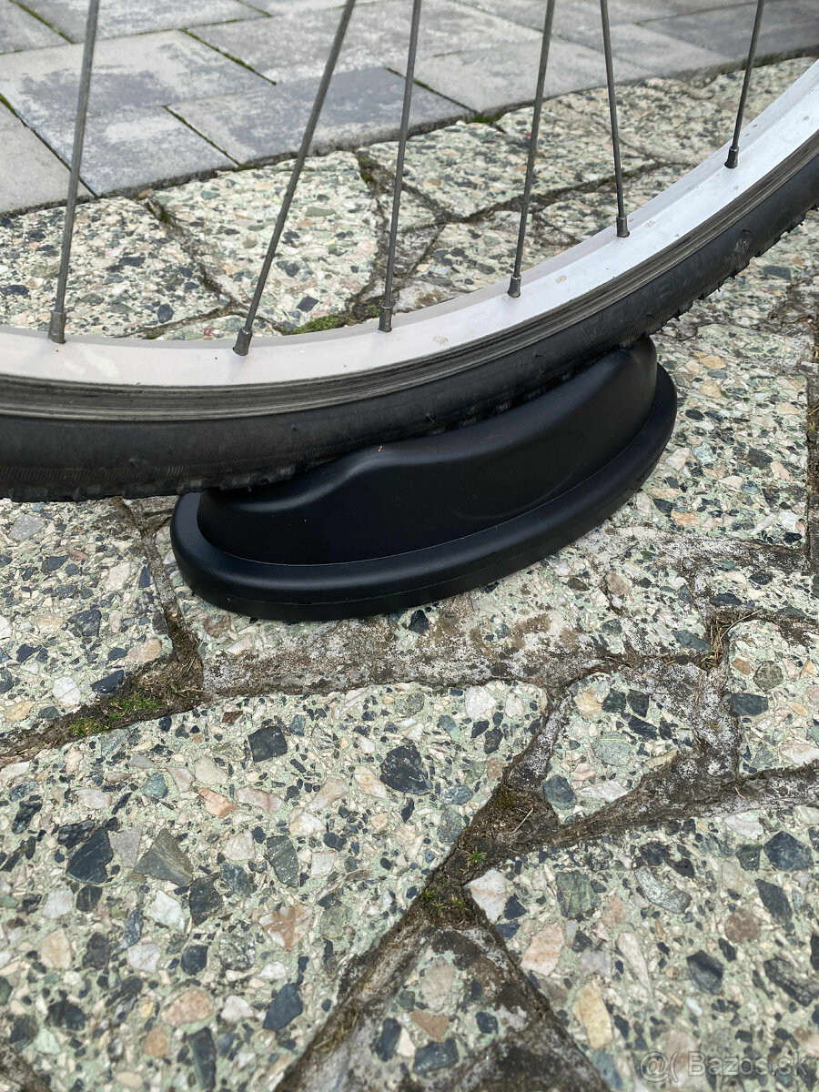 Indoor cyklo trenažér - 3