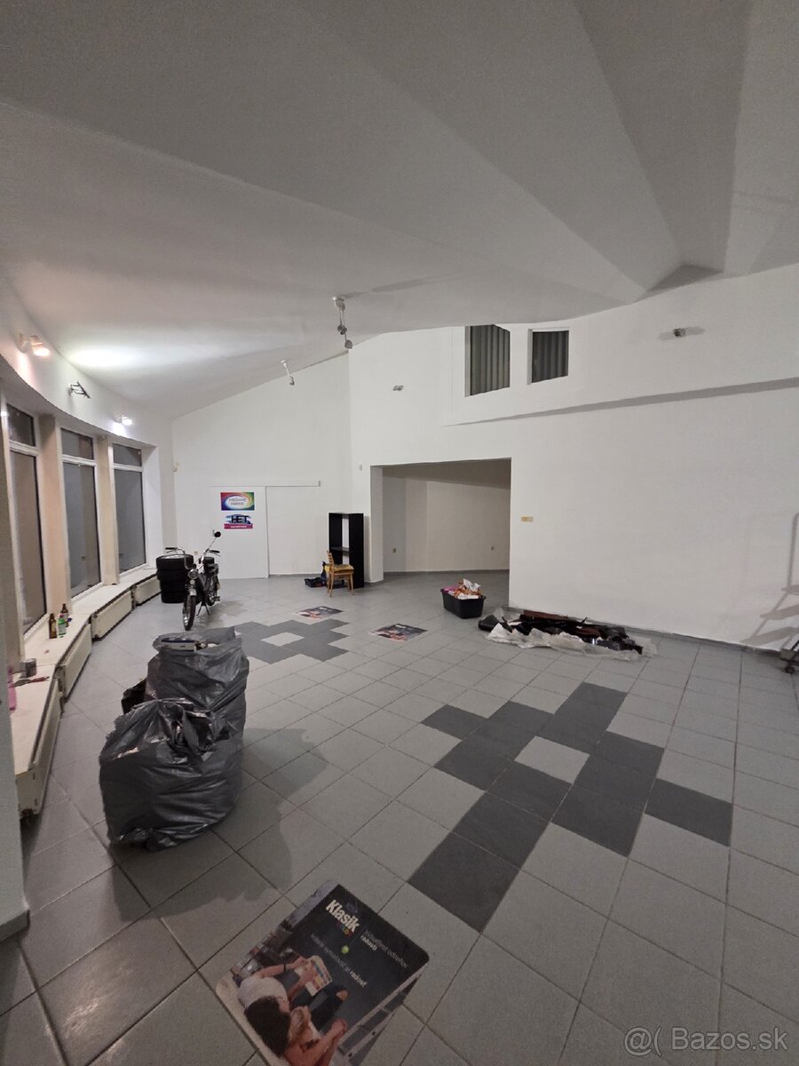 Prenájom komerčného objektu - 3