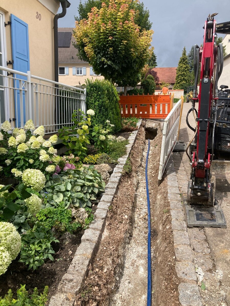 Pomocník k výkopovým prácam - 3