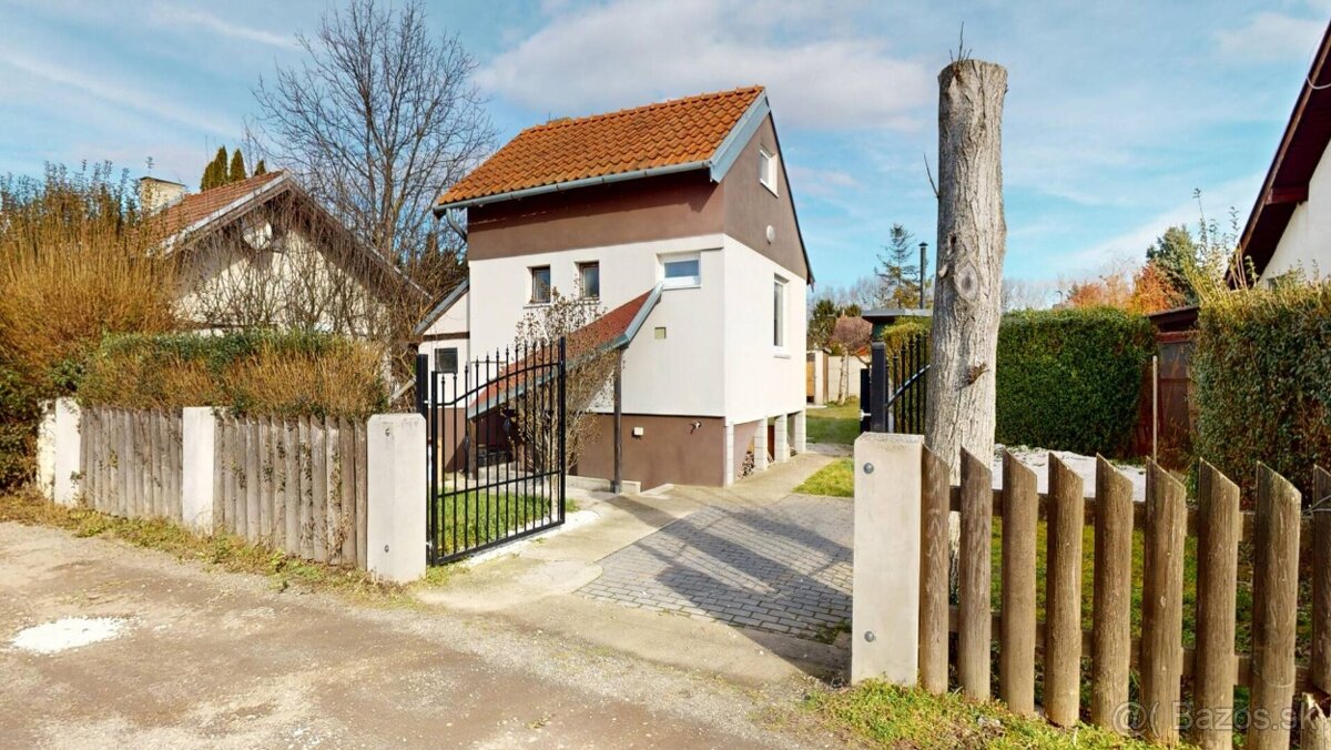 Chata so záhradou 360 m2 v Hamuliakove - 3