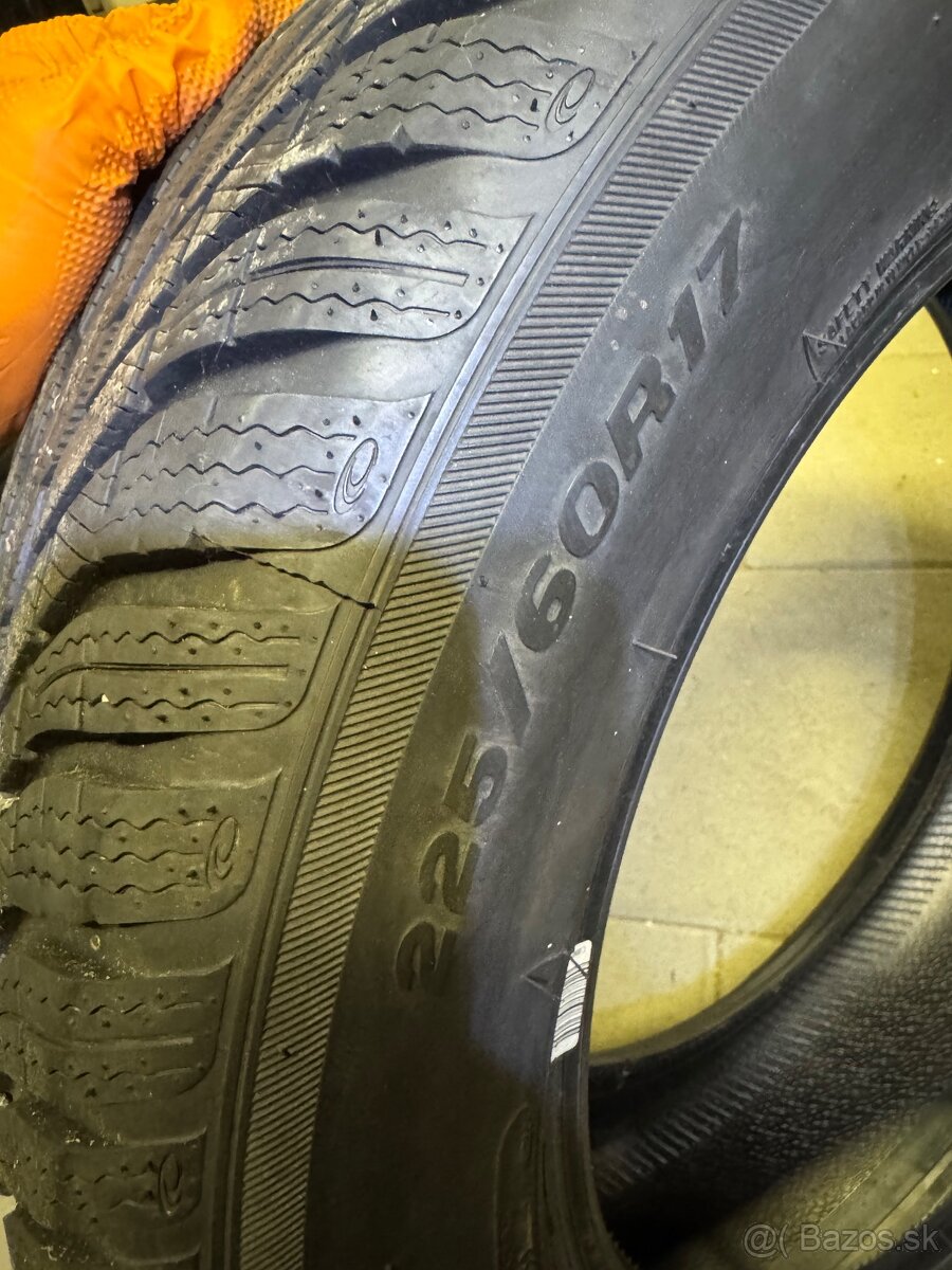 Cooper 225/60 R17 zimné - 3