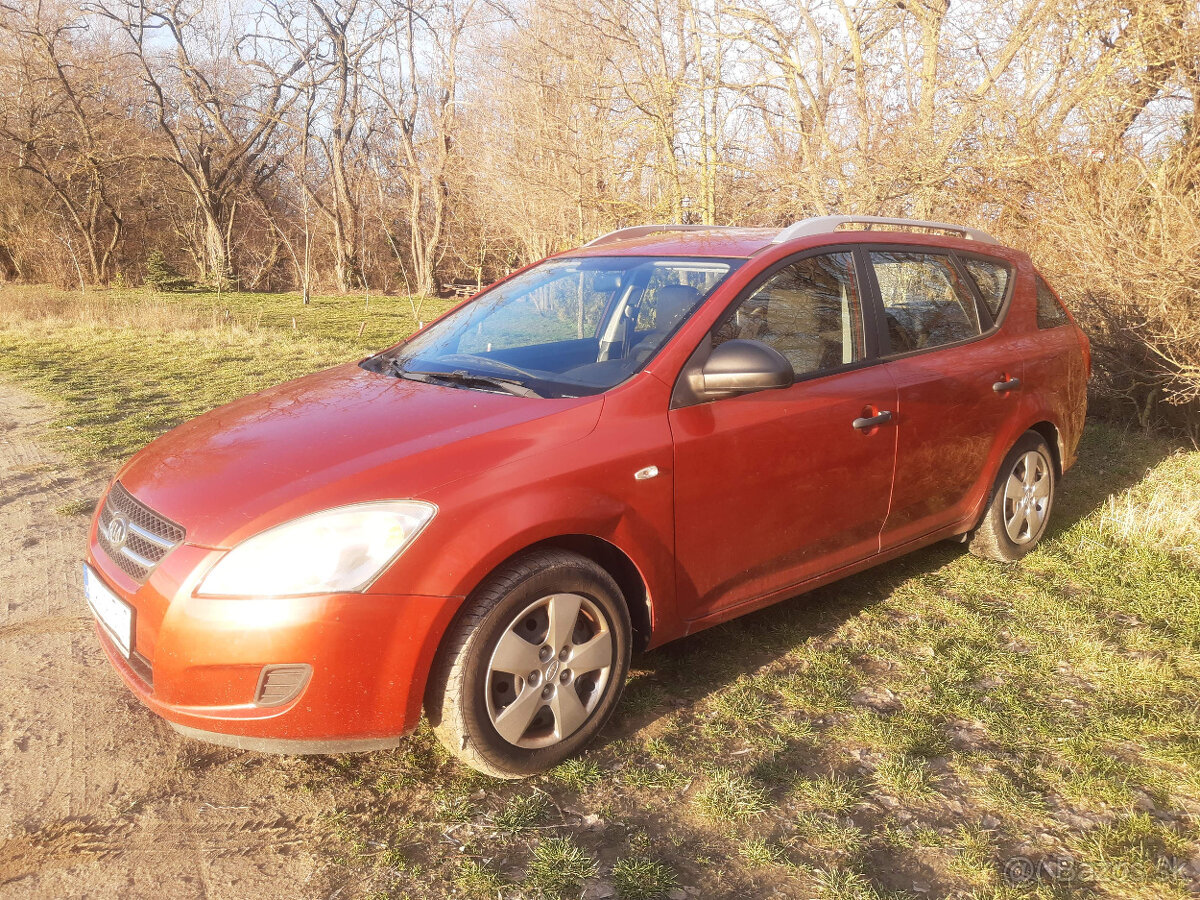 Kia ceed SW, 2009, 238000km, 1.majiteľ - 3