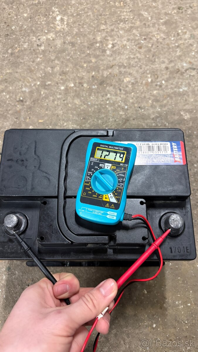 Autobaterka 54Ah 500A - 3