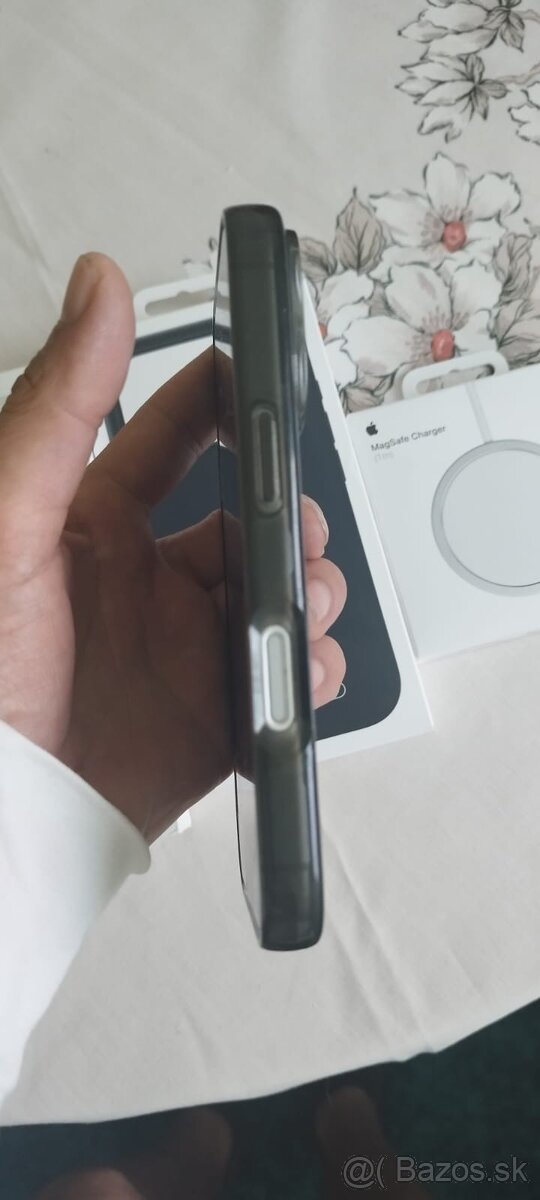 Iphone 17 pro 256 - 3