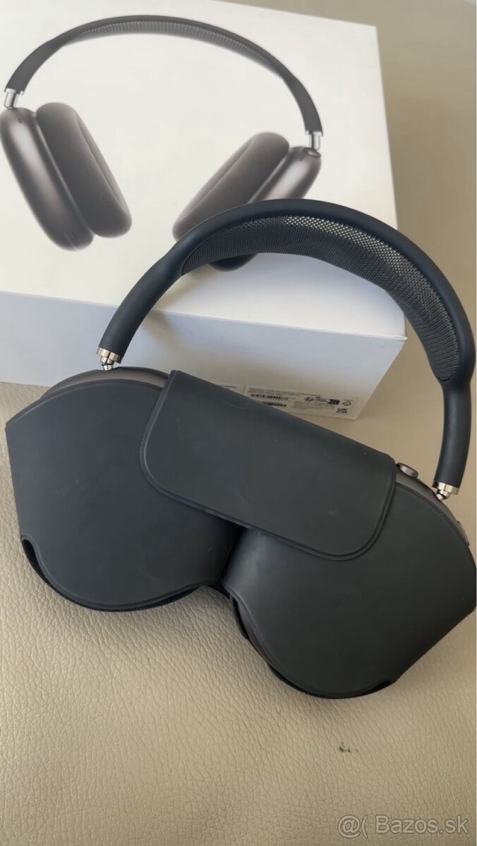 AirPods Max Lightning - 3
