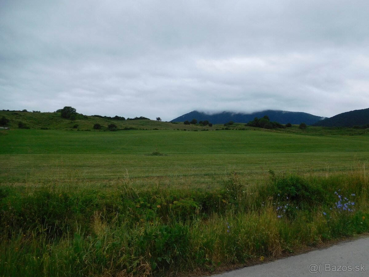 2 stavebné pozemky v obci Veličná. Nová lokalita. - 3