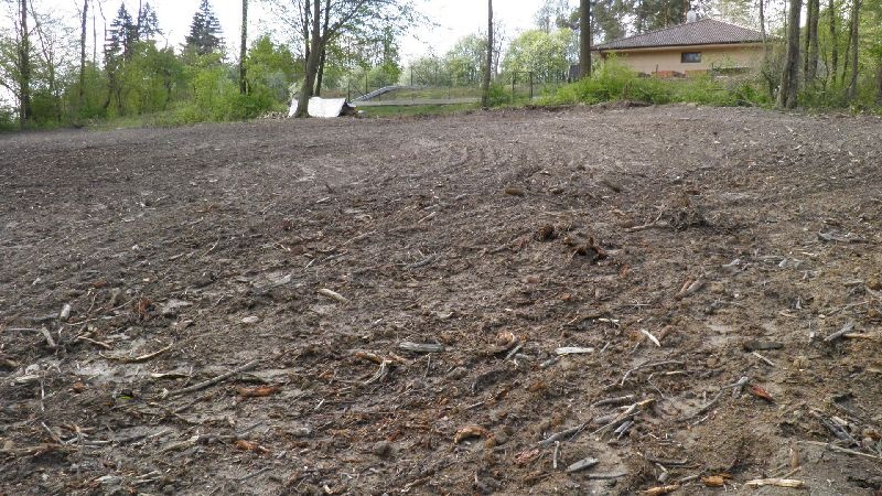 Stavebný pozemok, voda a elektrina na pozemku. - 3