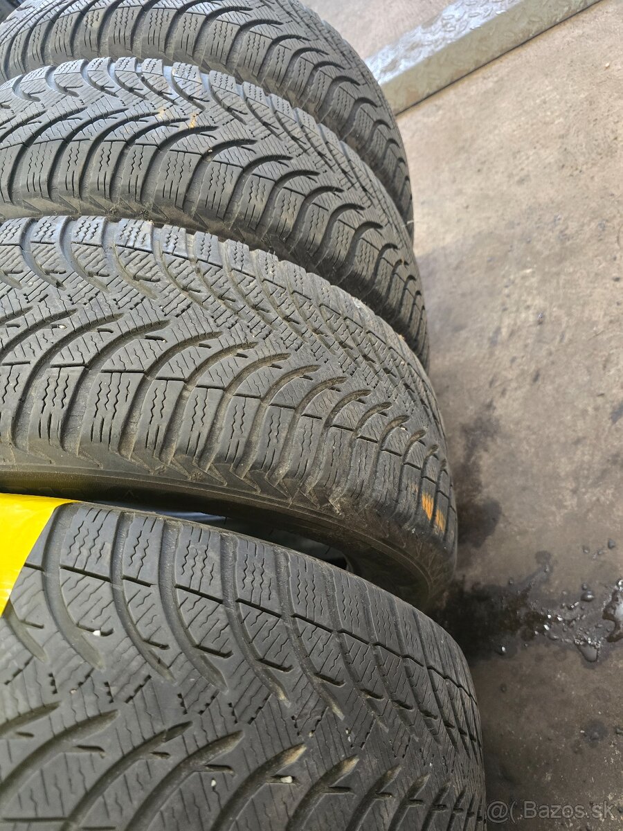 Predám 4x Zimné pneu 195/55 R16 - 3