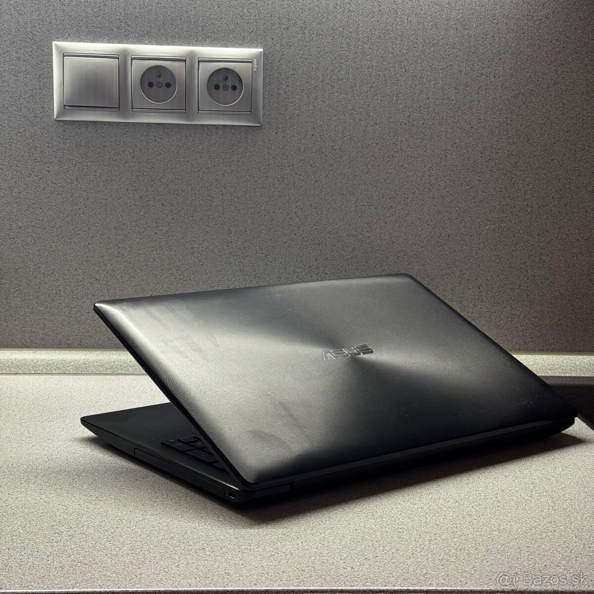 Notebook ASUS F553M - 3