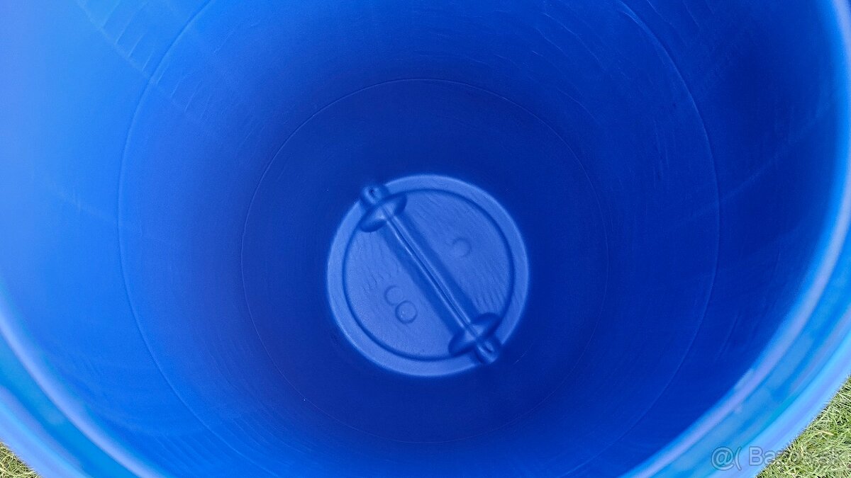 Plastove 220l sudy - 3