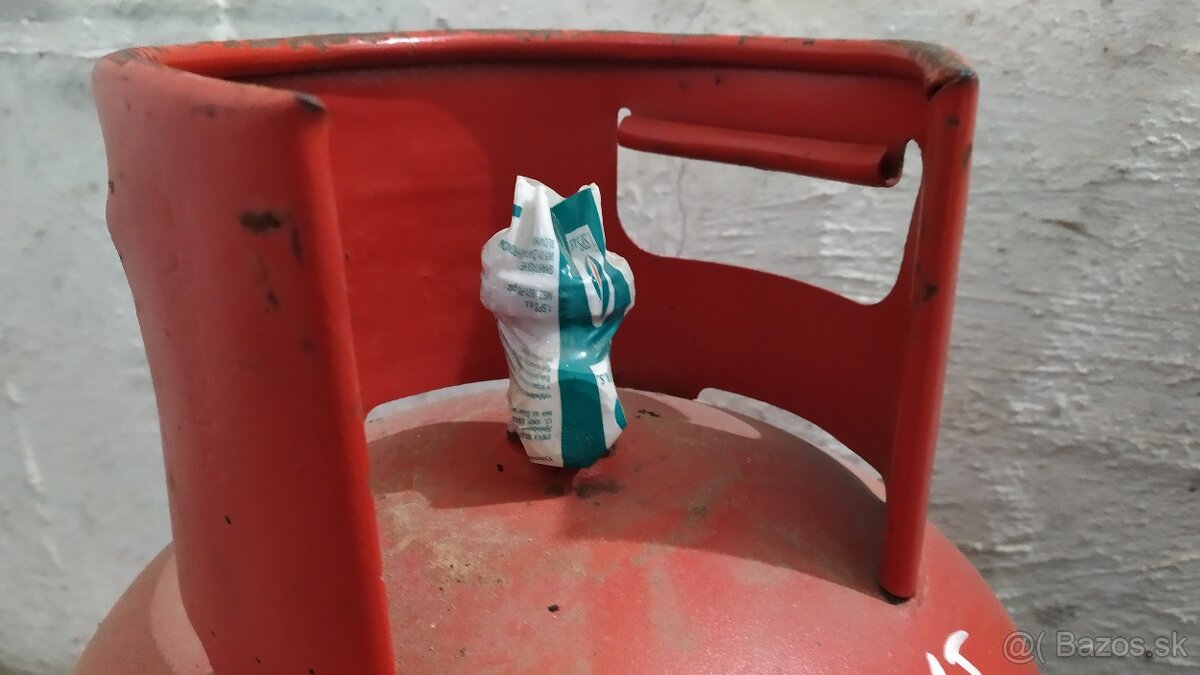 Predám plynovu bombu - 3