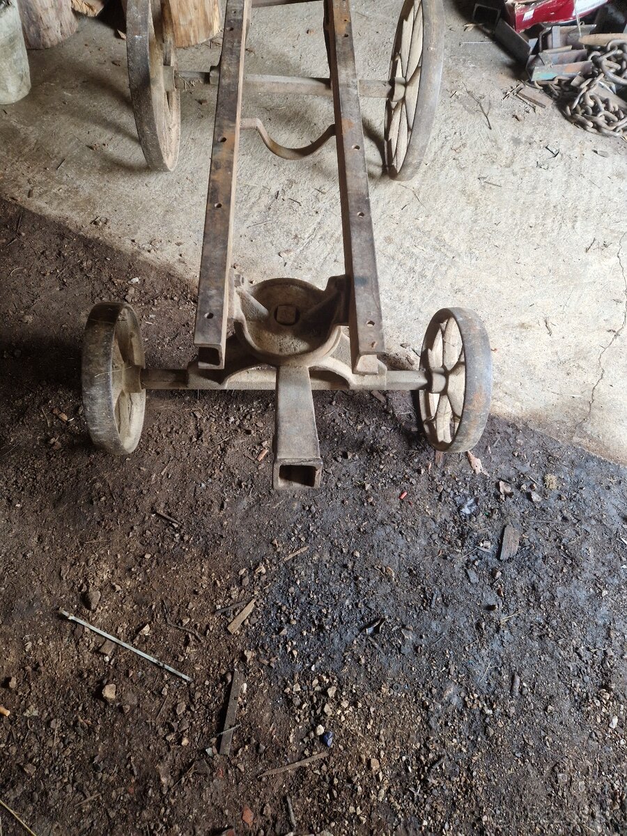 Podvozok pod motor slavia - 3