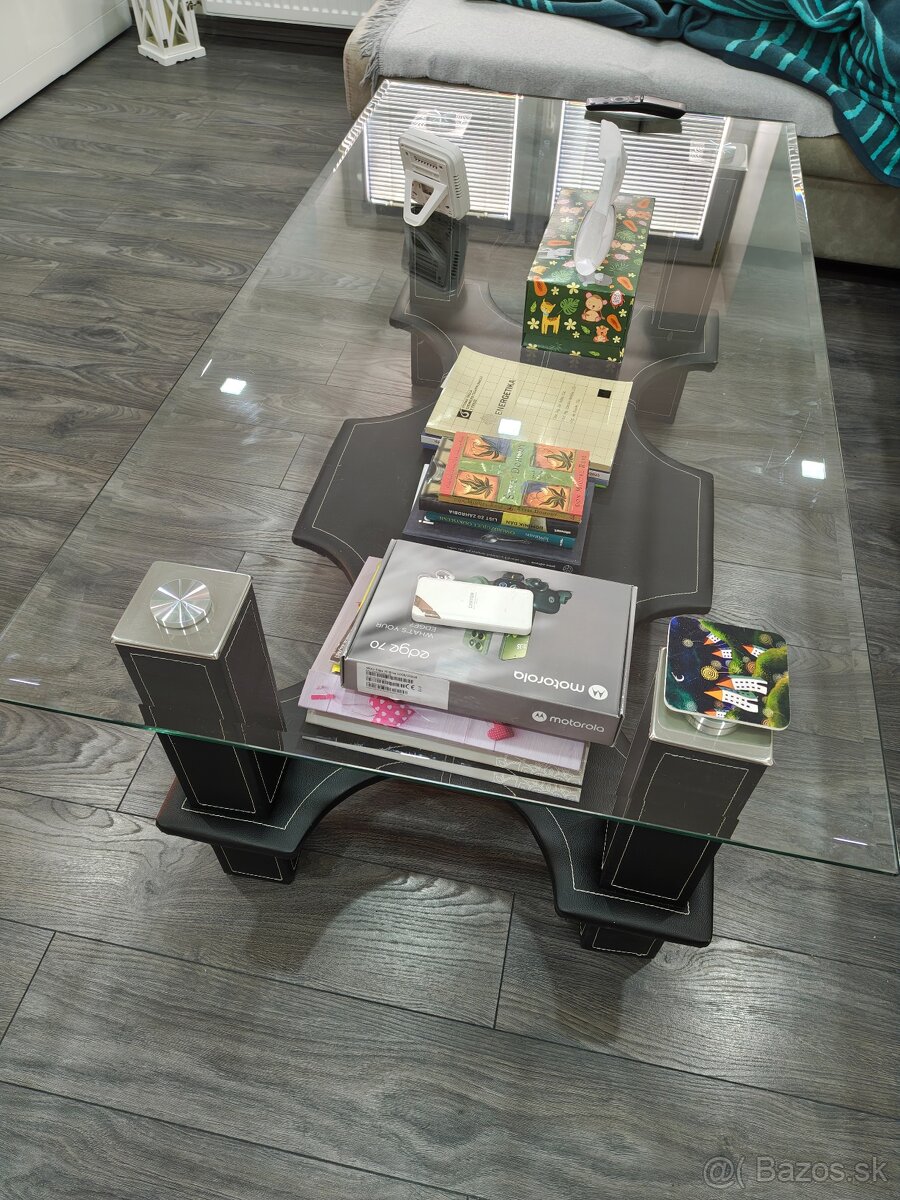 Konferenčný stolík - 3