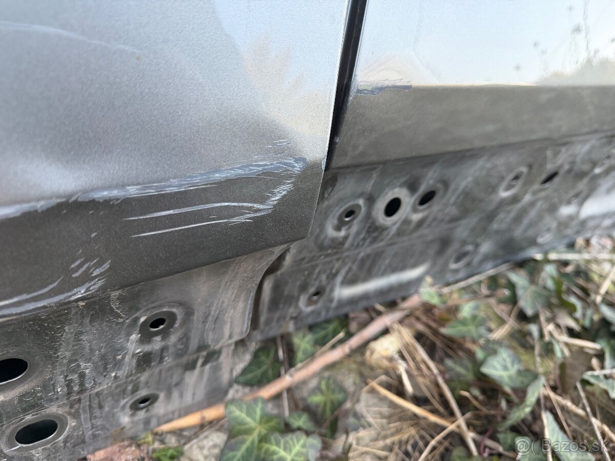 Range Rover Velar 18-Lave predné zadne dvere - 3