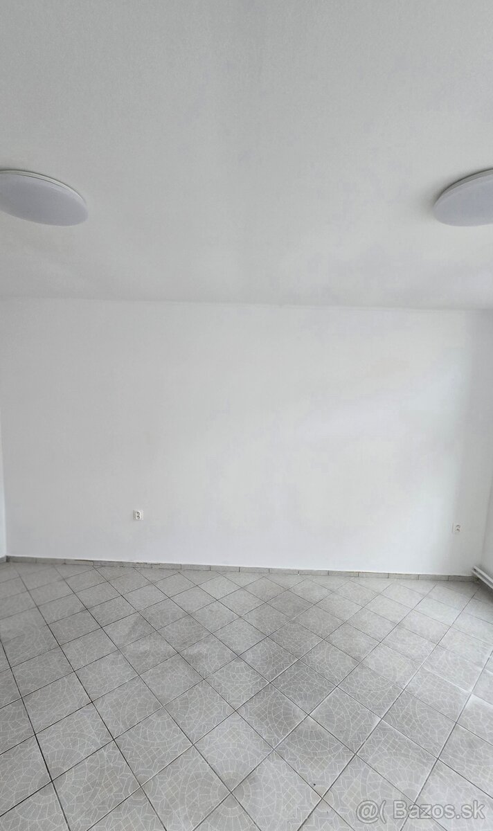 Prenájom obchodného priestoru - 3