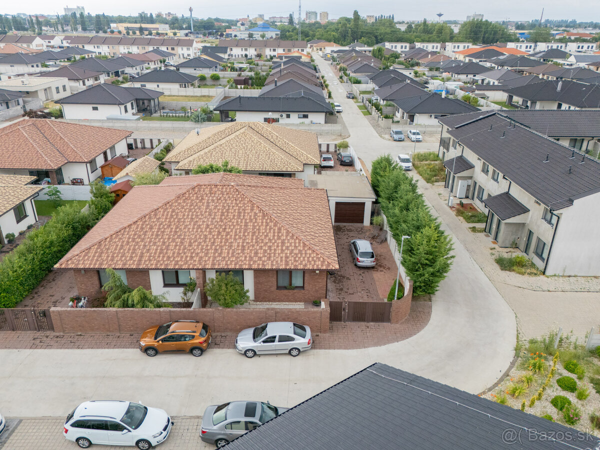 Na predaj 4-izbový rodinný dom v Galante - 3