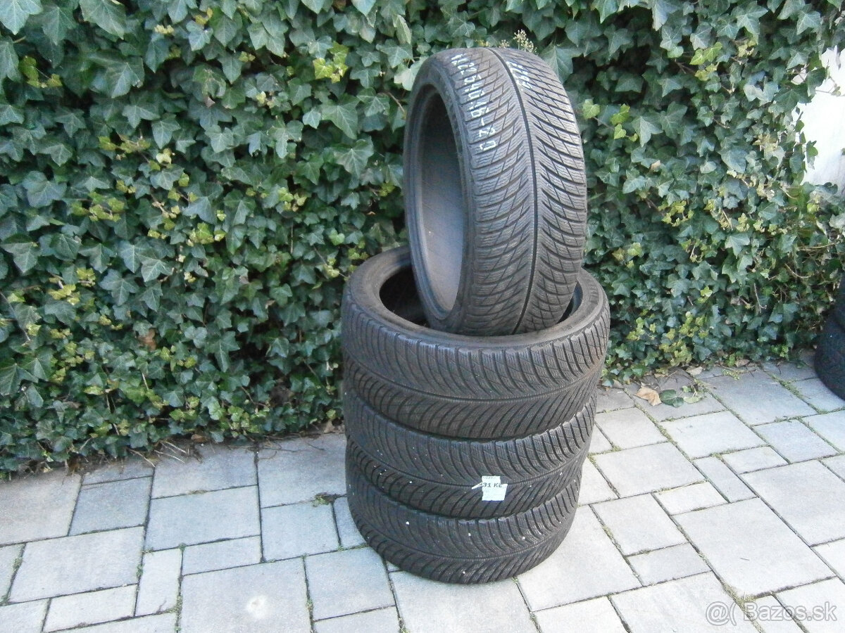 Predám 4x zimné pneu Michelin 225/40 R18 92VXL - 3