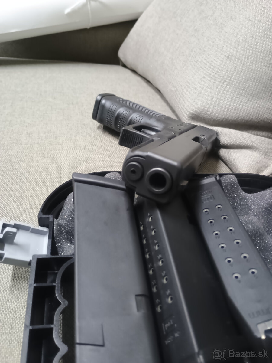 Glock 20 Gen 4, 10mm Auto - 3