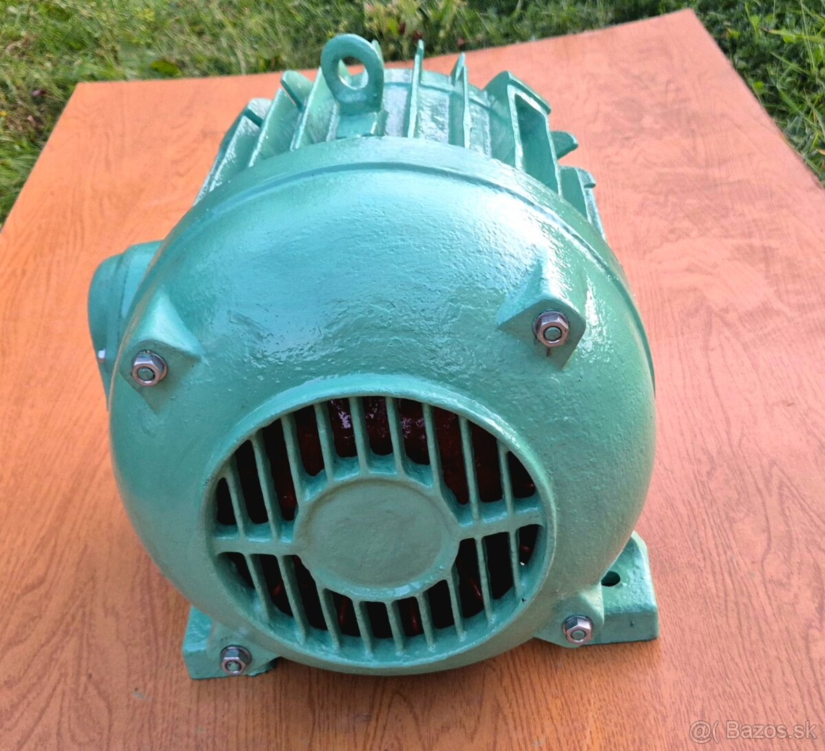 Predám 3 fázovy elektromotor MEZ Mohelnice 5,5kW - 3