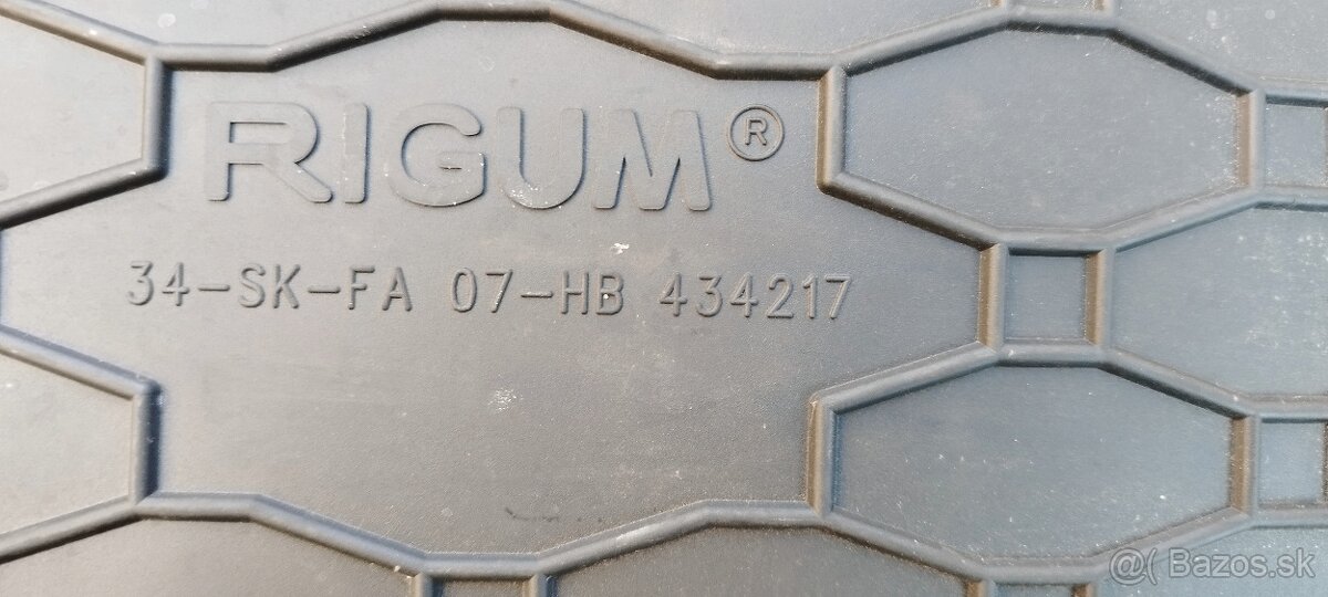 Gumová vaňička Śkoda Fabia 2 HTB - 3