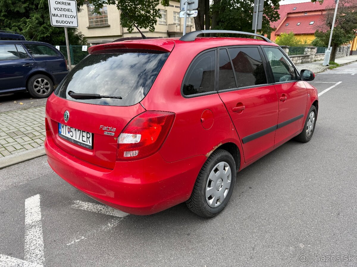 Škoda Fabia - 3