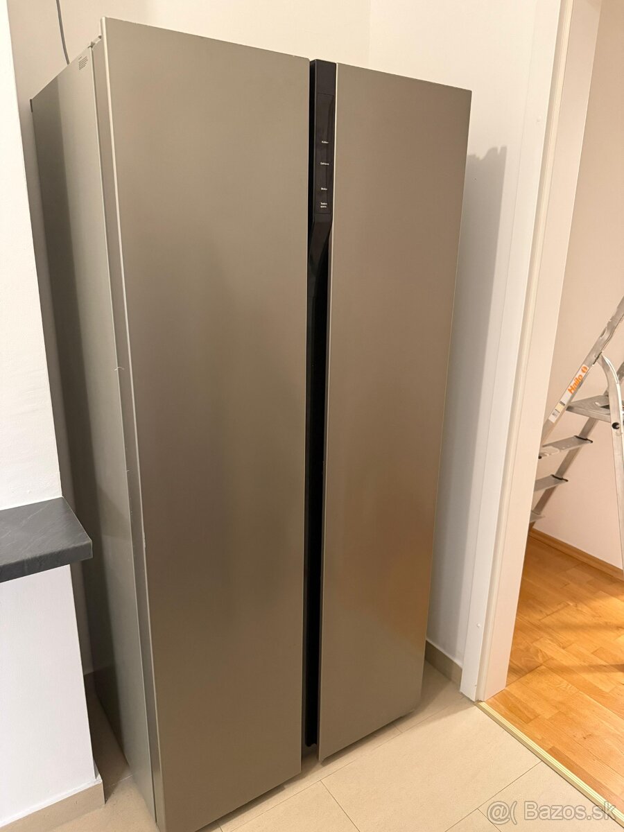 Predám americku chladničku AEG - 3