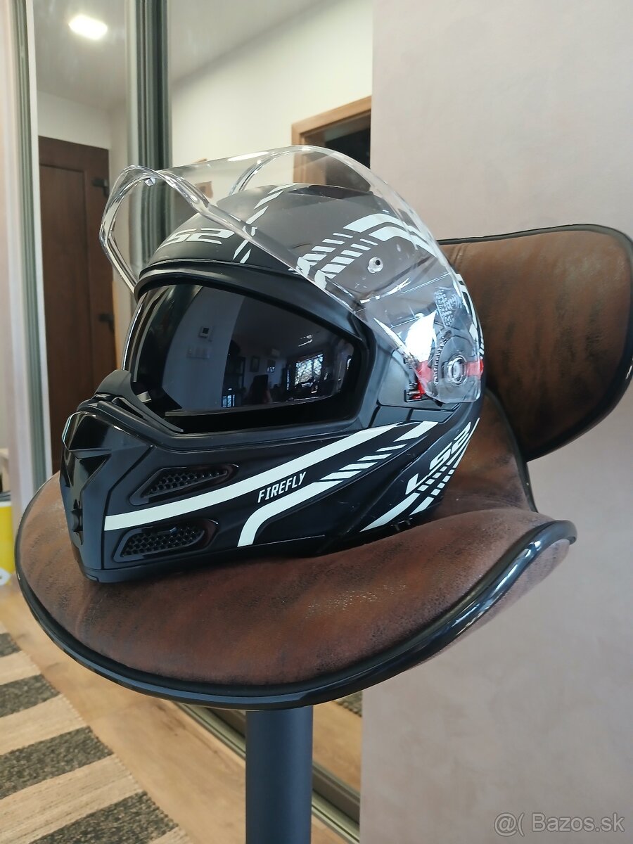Vyklopne motohelmy LS2 Metro Firefly - 3