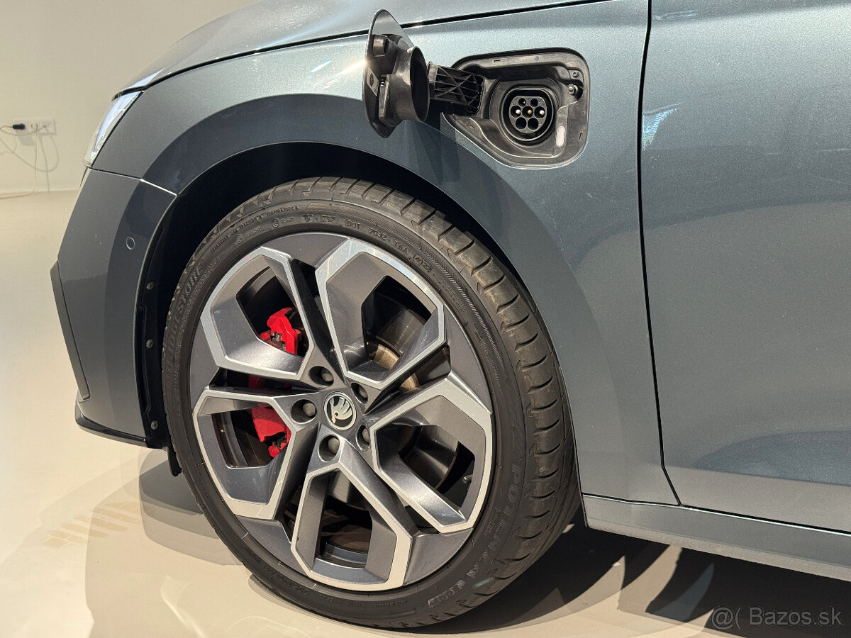 Škoda Octavia Combi 1.4TSi iV RS Virtual Matrix Kamera - 3