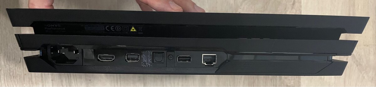 PlayStation 4 (PS4) Pro 1TB fw 9.00 - 3