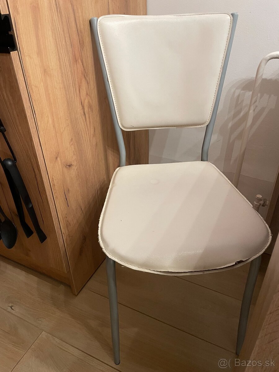 Stoličky - 3