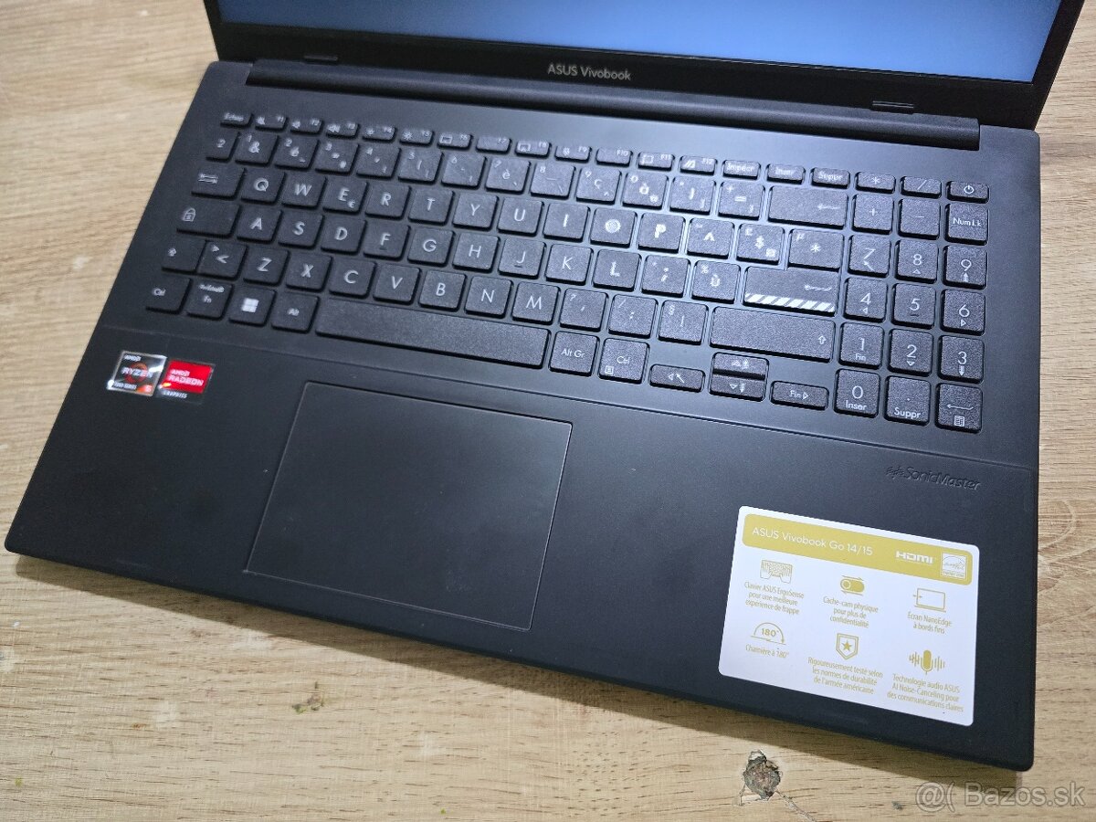 Asus Vivobook 15 model 2024 so 16gb ram 512gb ssd diskom a R - 3