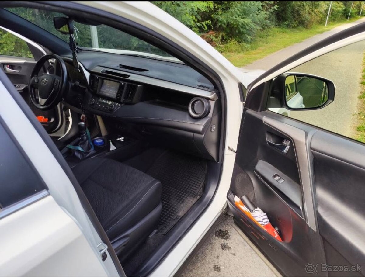 Toyota rav4 - 3