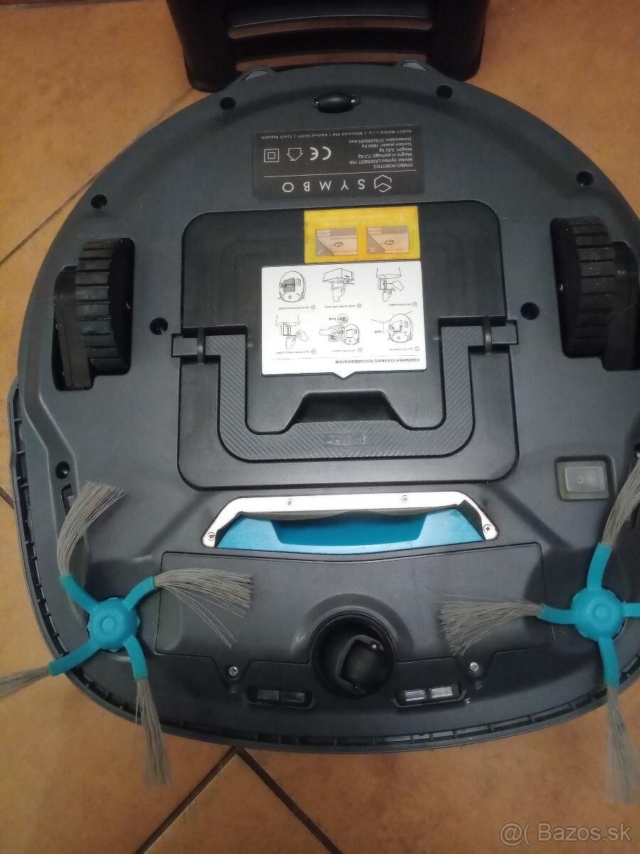 Symbo laserbot 750 vysávač - 3