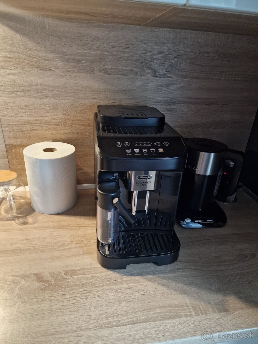 Predám kávovar Delonghi magnifica evo v záruke - 3