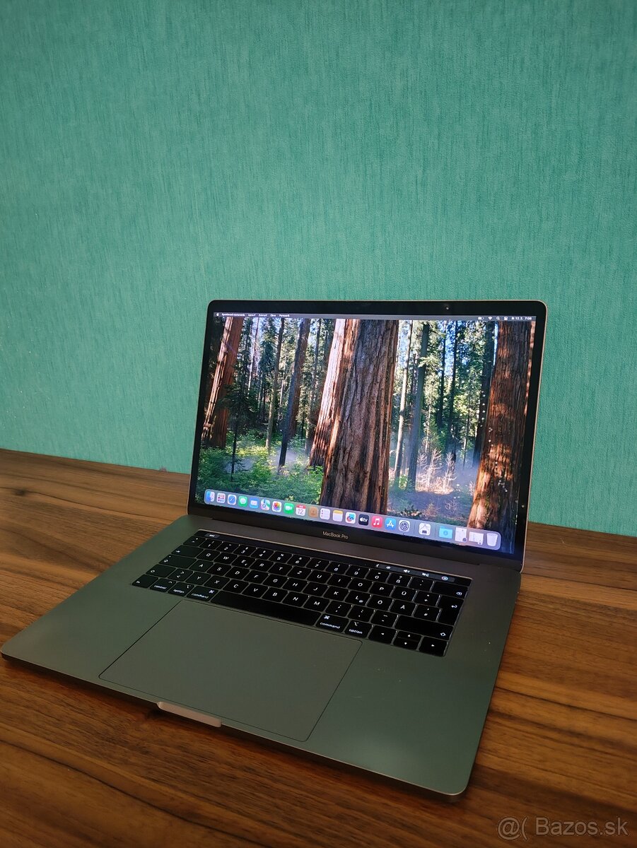 Apple MacBook Pro 15 2018 – i7 / 16GB / 256GB - 3