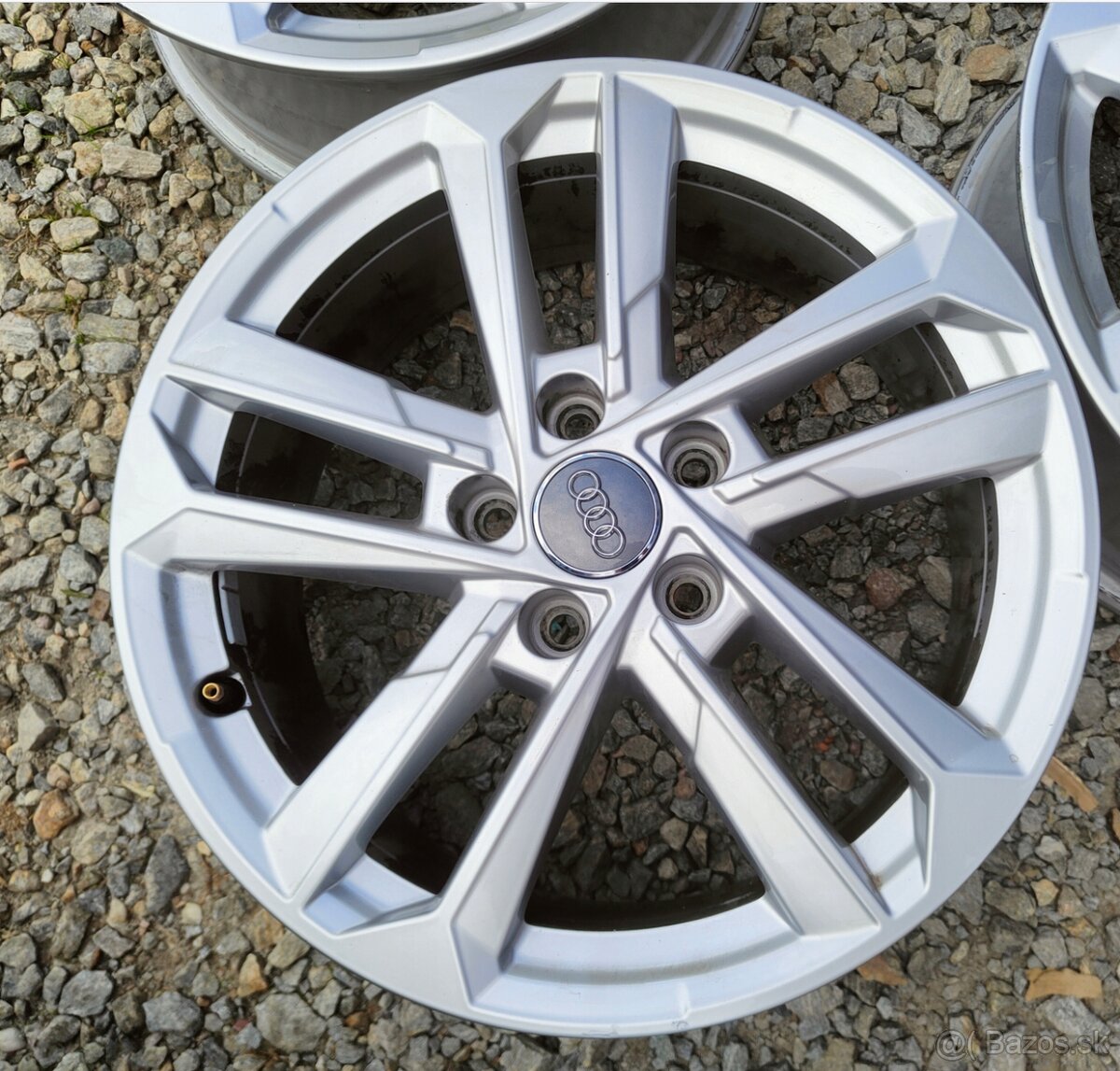 Sada diskov z Audi R17 - 3