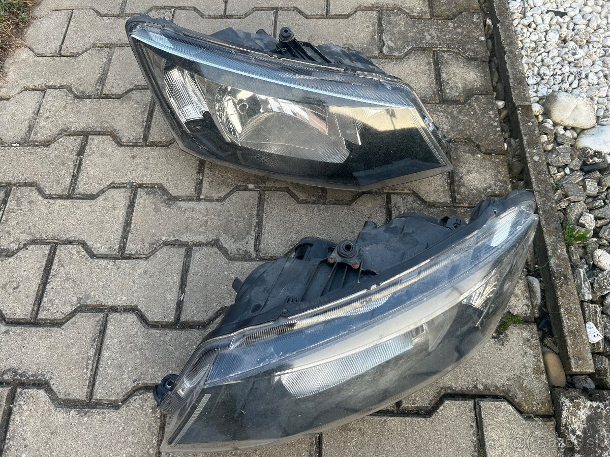 Svetlá Škoda Fábia 3 - 3