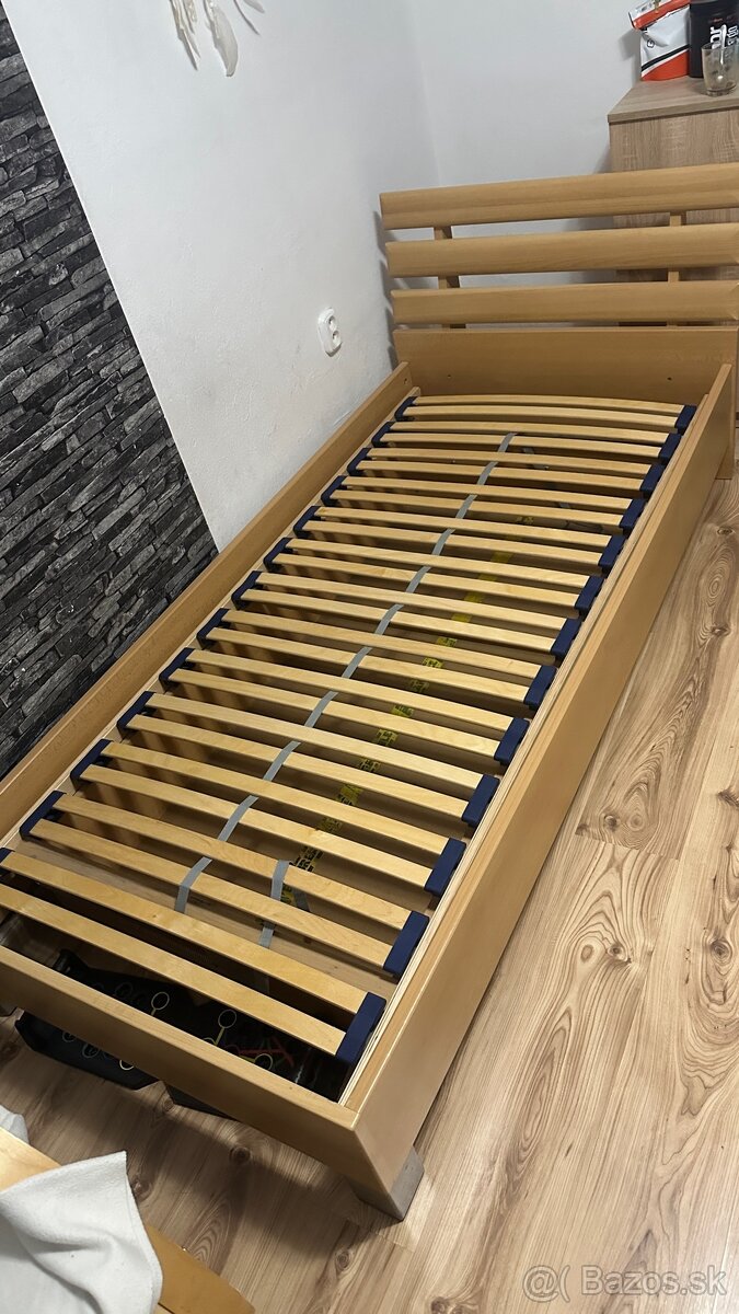 Predám jednolôžkovú posteľ s roštom - 3