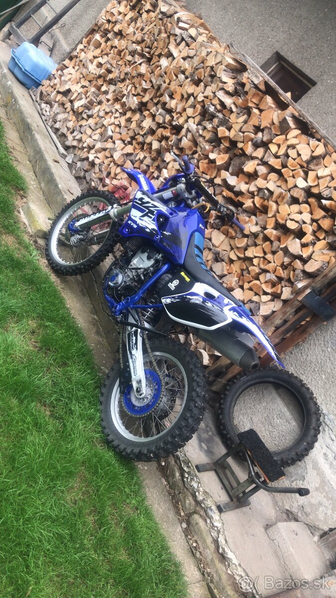Yamaha WR400F