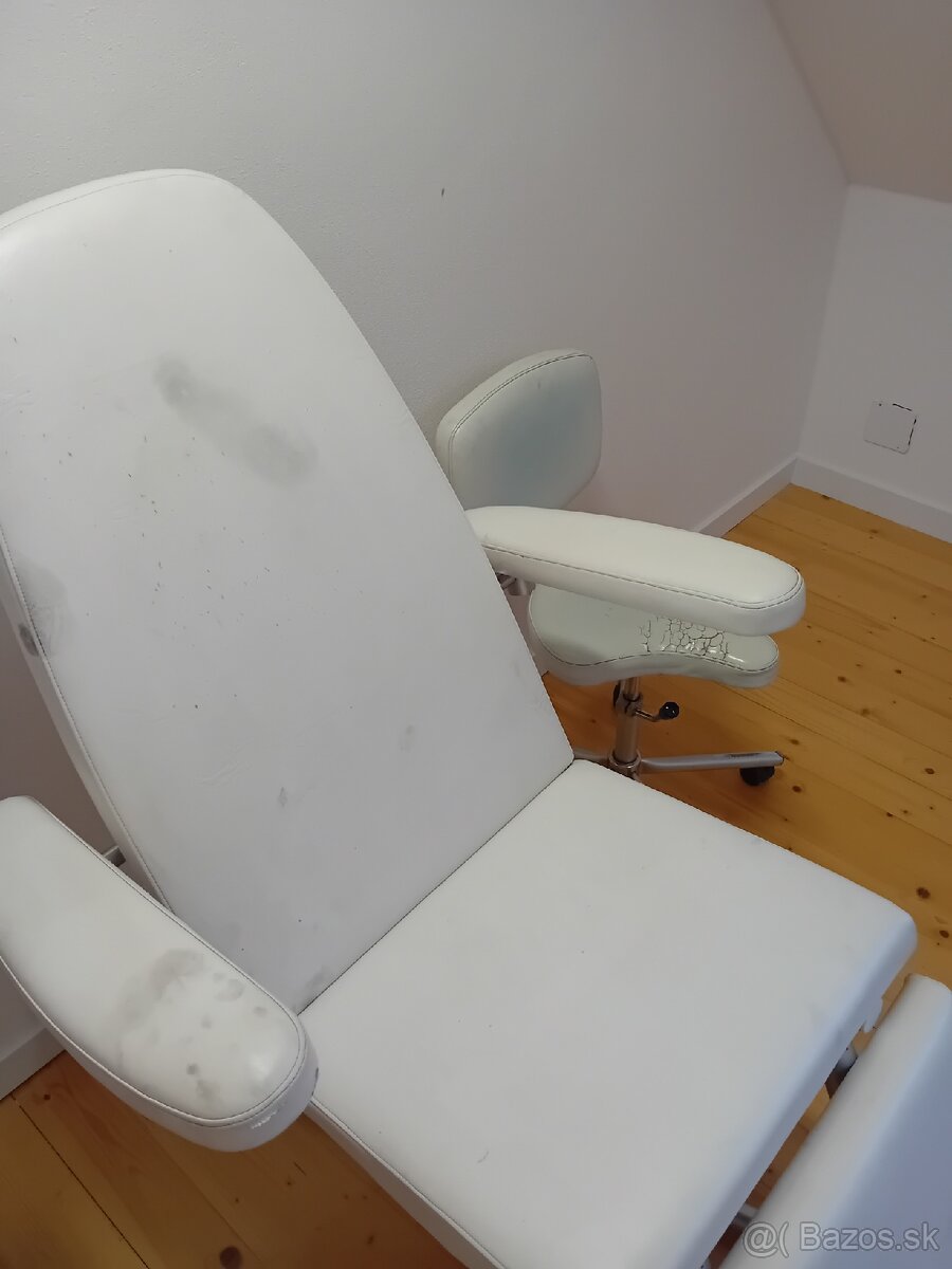 Lehátko a stolička ku nemu - 3