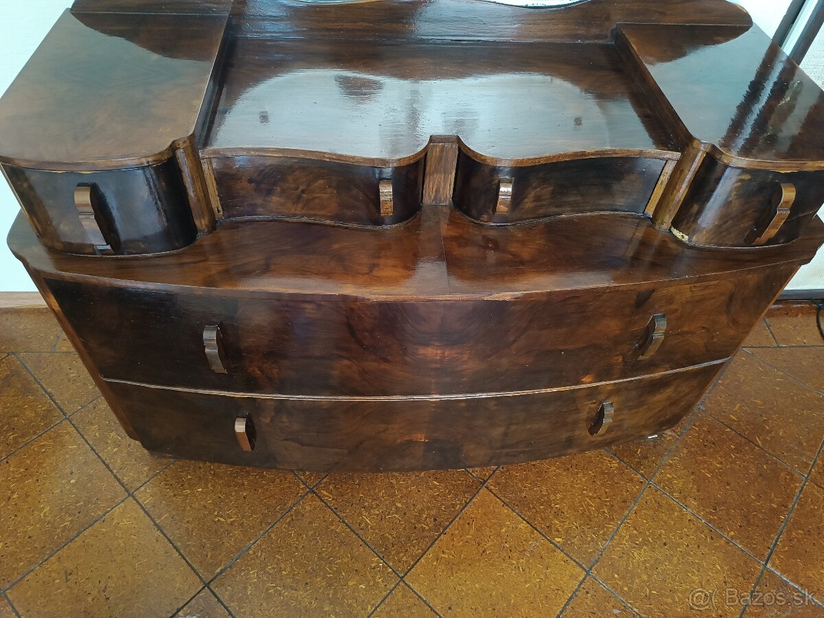 Zrkadlová komoda - 3