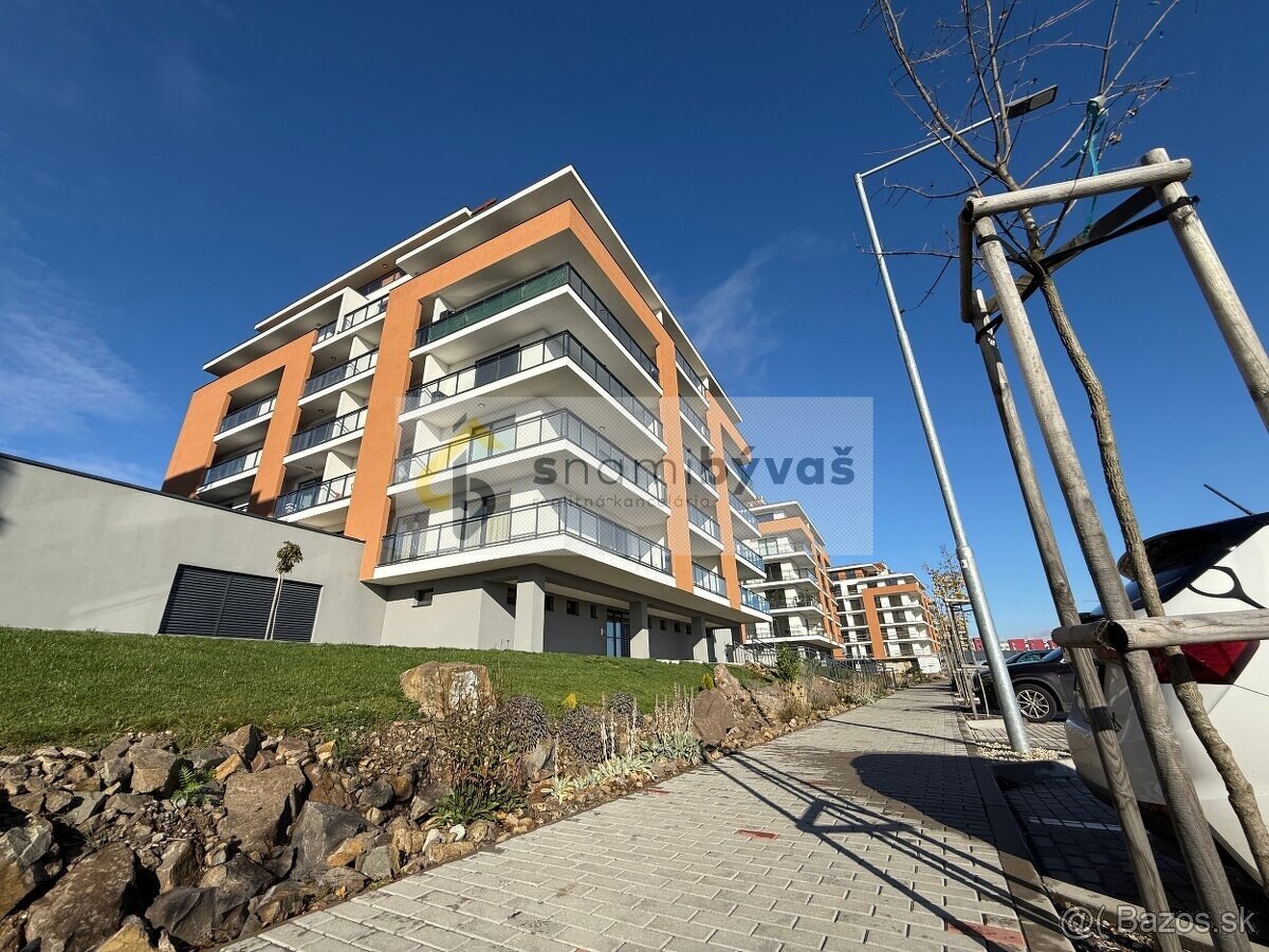 Tehlový 2 i byt 52 m2 + 13 m2 loggia vo výstavbe, Panoráma - 3