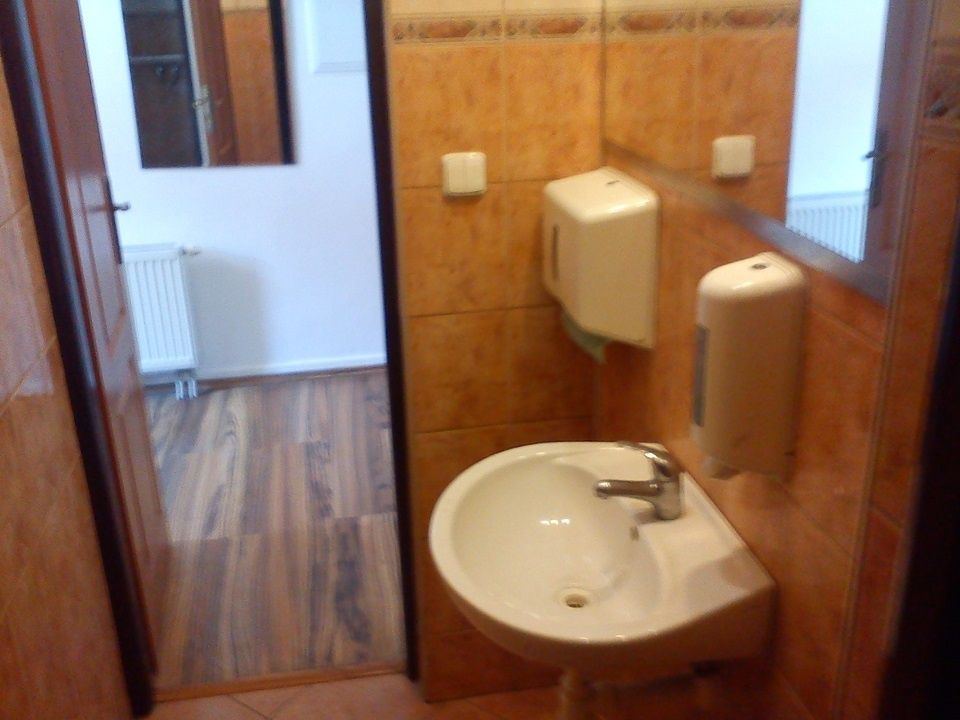 NA PRENÁJOM DOM NA PODNIKATEĽSKÉ ÚČELY Nitra - 3