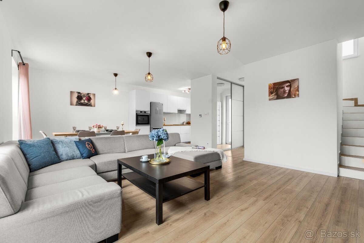 NA PREDAJ NOVOSTAVBA 3-IZBOVÉHO RODINNÉHO DOMU V STUPAVE - 3