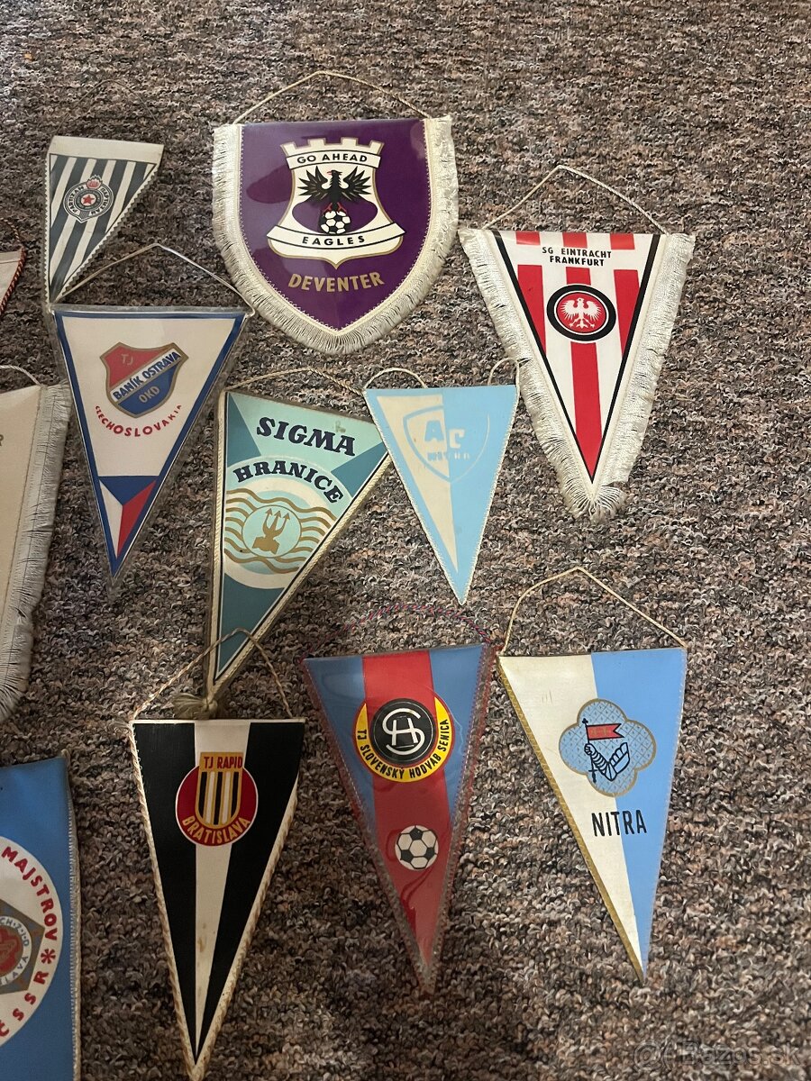 Predam stare futbalove vlajočky - 3