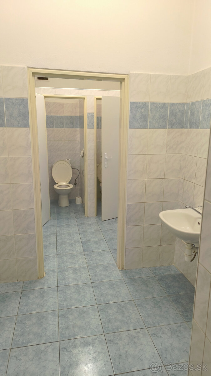 Kancelársky priestor na prenájom - 36m - 3