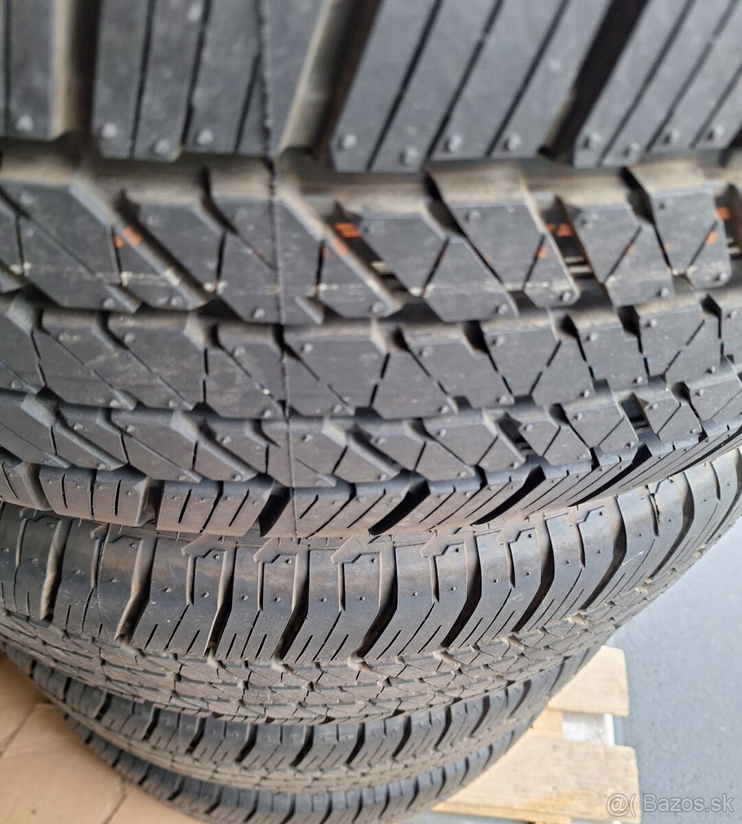 pneumatiky 265 60 18 - 3