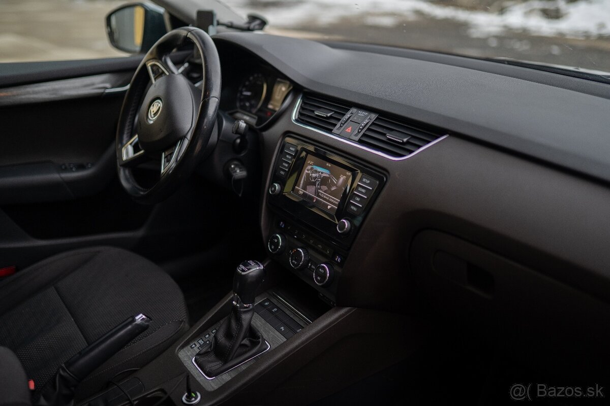 Škoda octavia 3 scout 4x4 2.0 TDi - 3